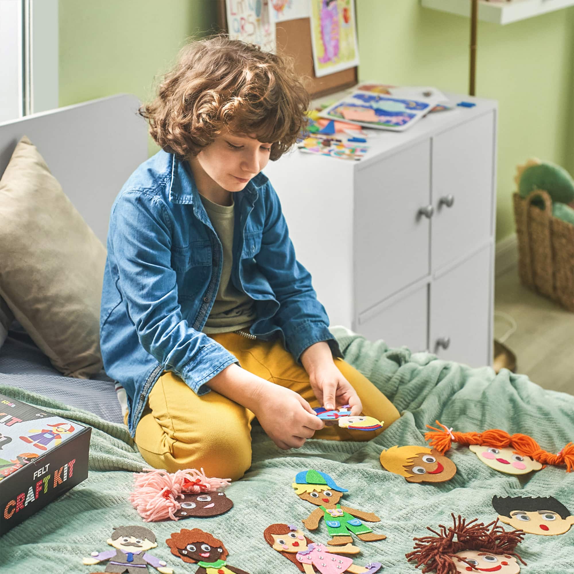 Arteza® Kids Felt Craft Kit, Puppet/People